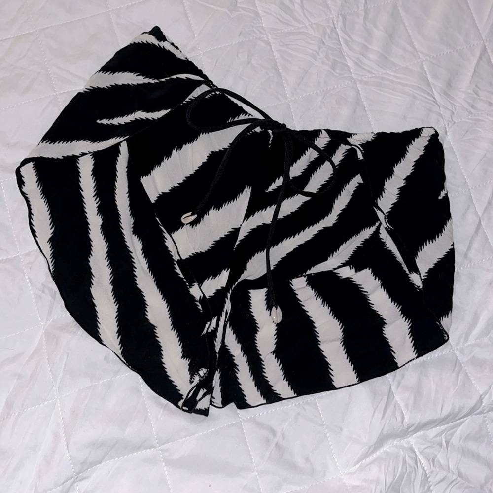 INDAH basso zebra shorts - Picture 10 of 10